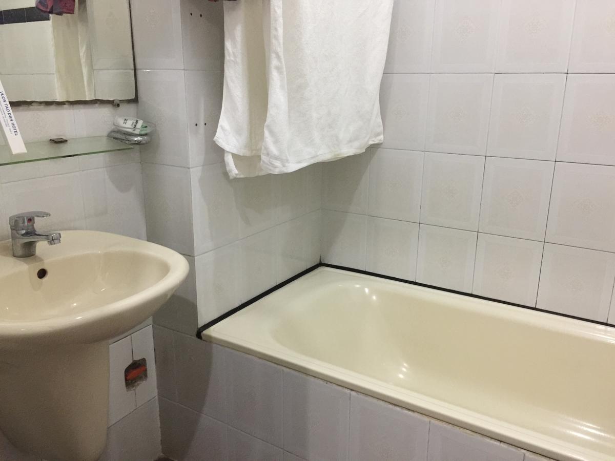 Hanh Phuc Hotel Хошимин Экстерьер фото